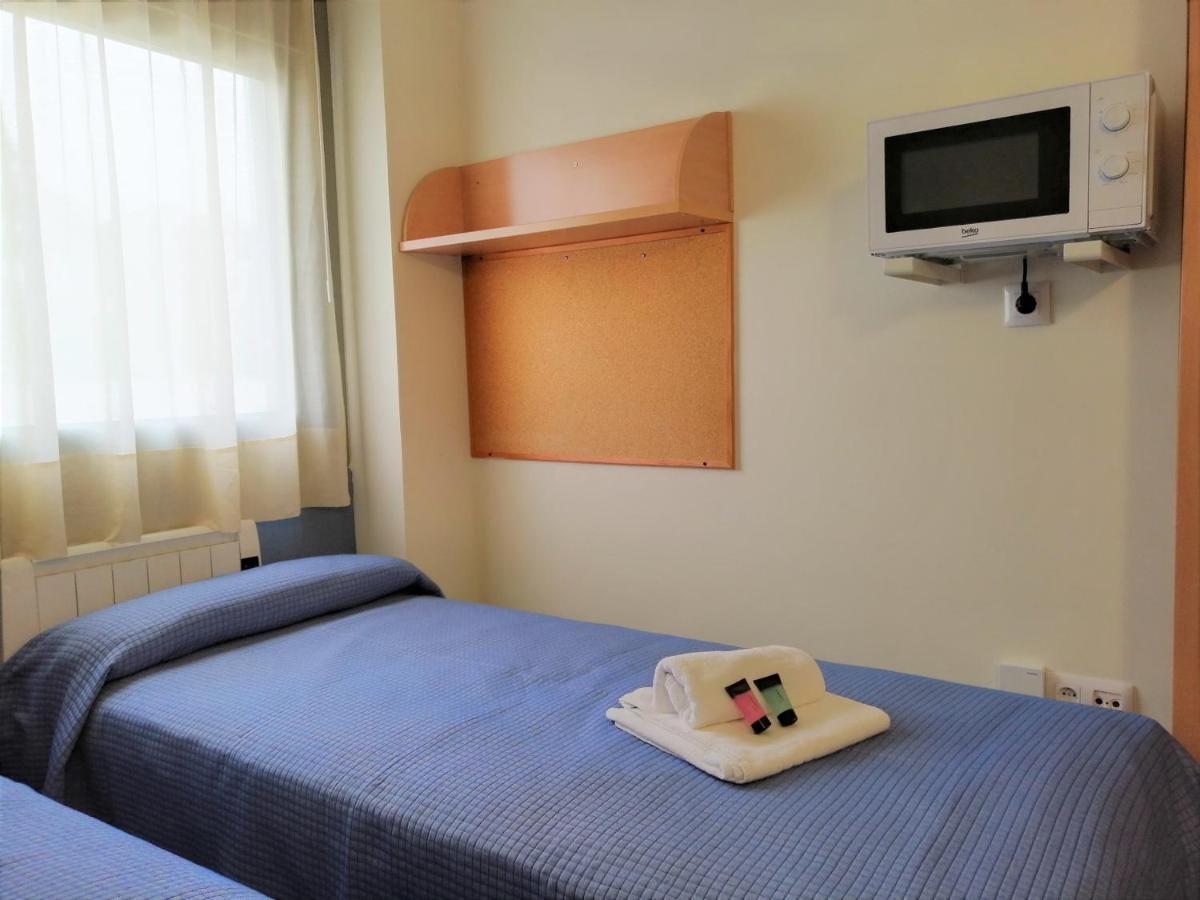 Residencia Universitaria Resa As Burgas Ourense Exterior photo